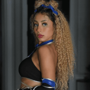 Who Is Stunning Model Mia Sorety? Biography, Age and Net Worth