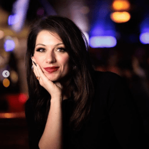 Leonarda Jonie (Comedian) Biography, Wiki, Age and Net Worth